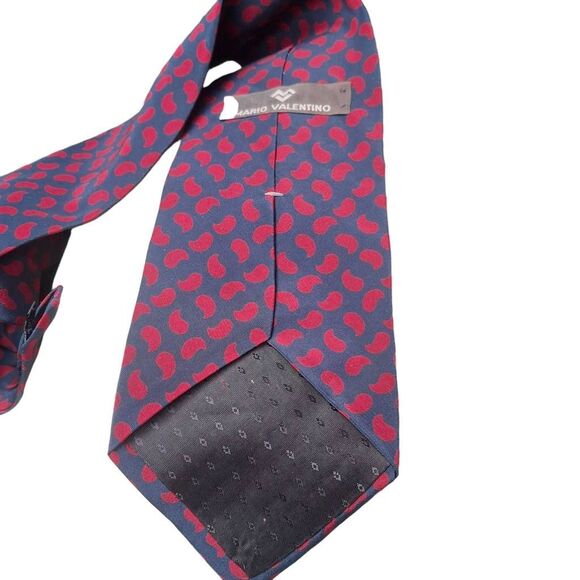 Mario Valentino 100% Silk Italian Designer Necktie – Red & Navy Modern Print - Picture 4 of 6